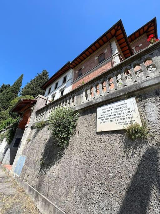 Attico In Villa Storica - Dolcevita Holiday Firenze Bagian luar foto
