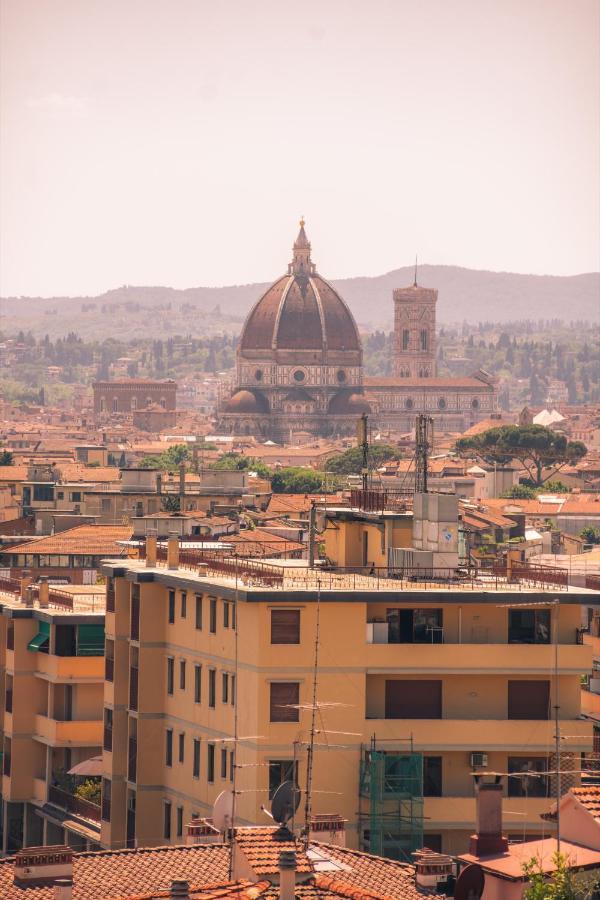 Attico In Villa Storica - Dolcevita Holiday Firenze Bagian luar foto