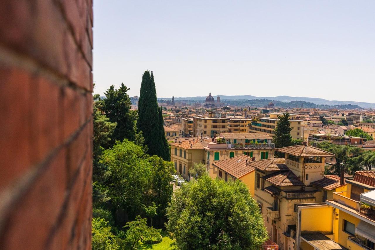 Attico In Villa Storica - Dolcevita Holiday Firenze Bagian luar foto