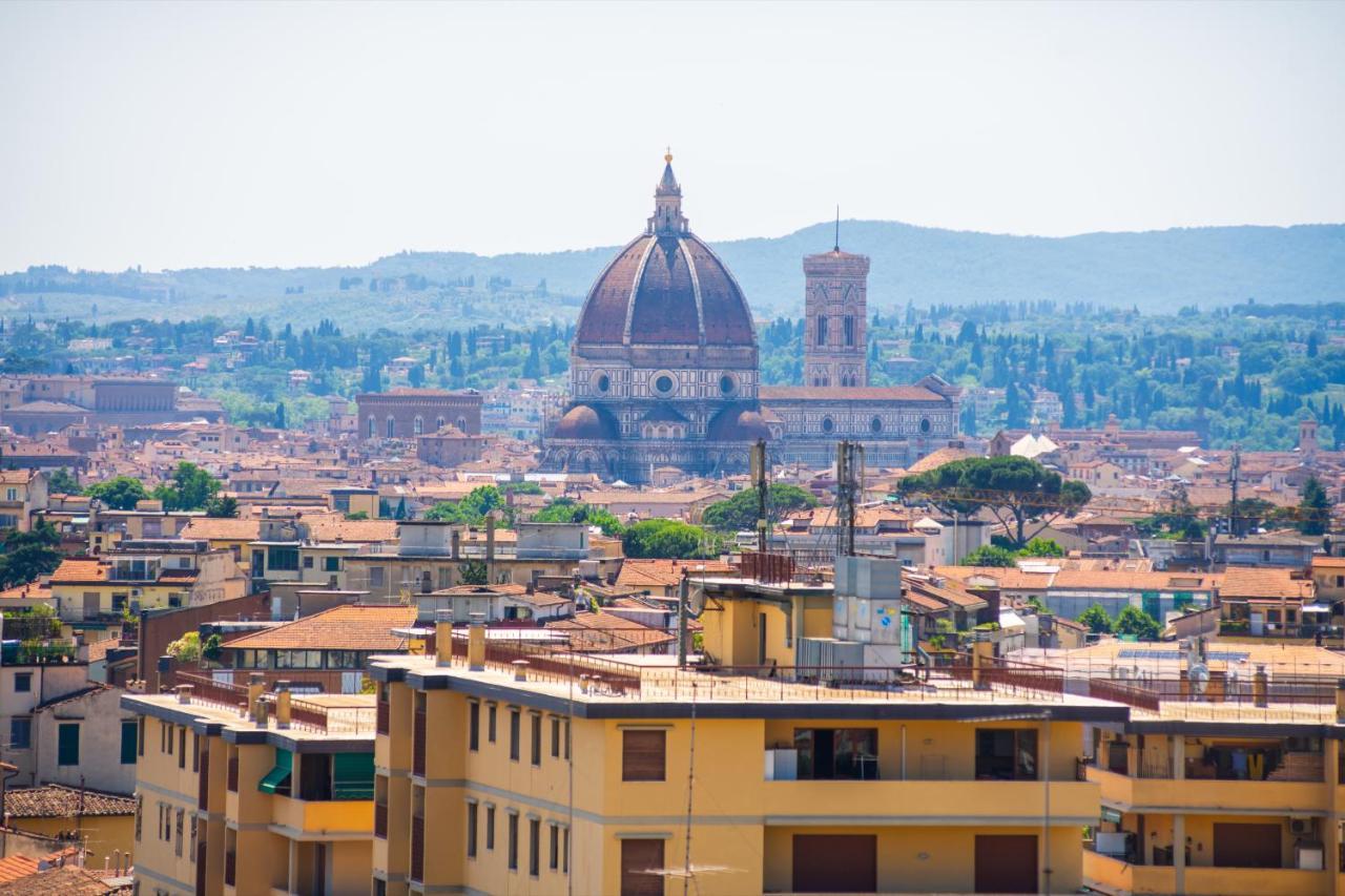 Attico In Villa Storica - Dolcevita Holiday Firenze Bagian luar foto